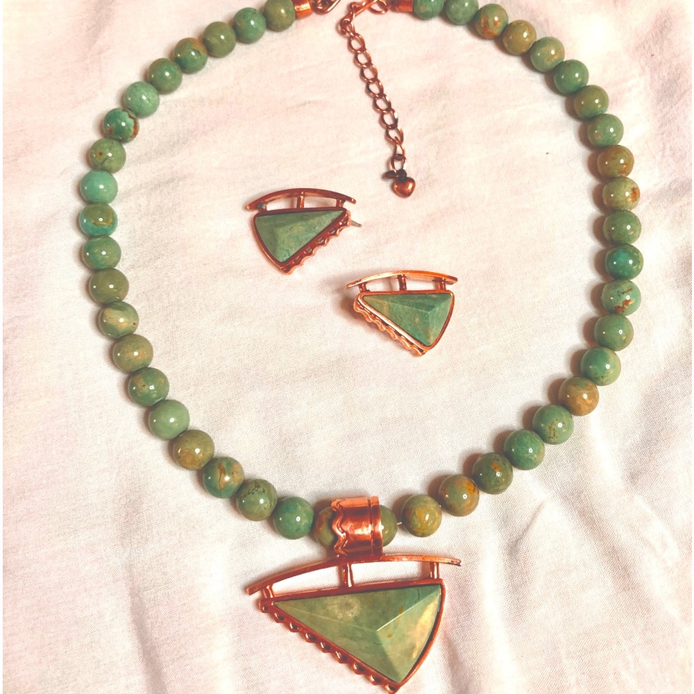Vintage Green Turquoise & Brass necklace, pendant and earrings by DR China